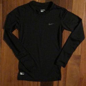 Nike performance fitted long sleeve shirt